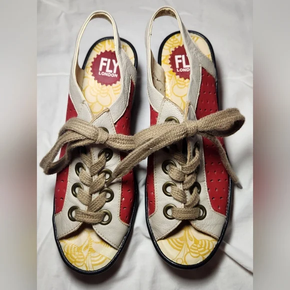 Fly London Cupido/Mousse‎ Lace Up Sandal Size 39 Red/off-white